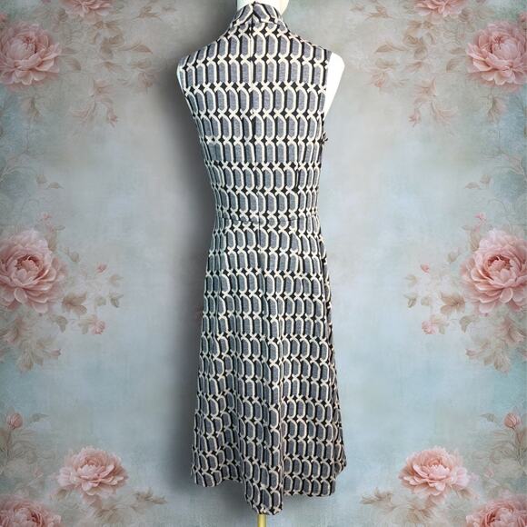 Maggy London Geometric Print Mock Neck Sleeveless Fit & Flare Midi Dress - Picture 4 of 5